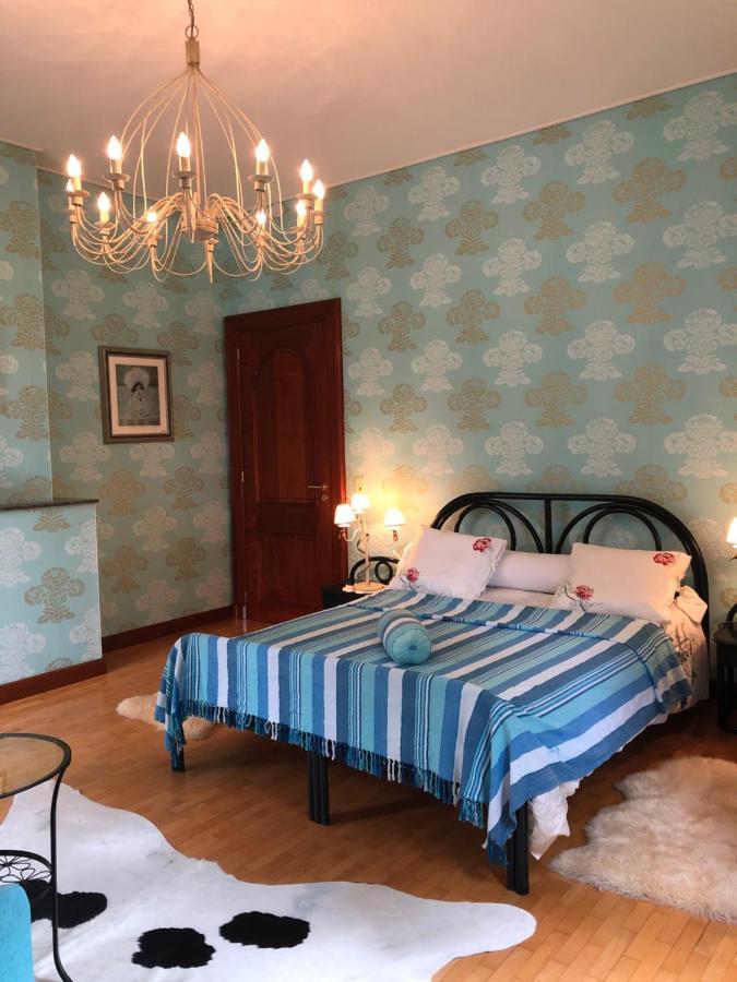 Chateau Les Tourelles Bertrix Kültér fotó